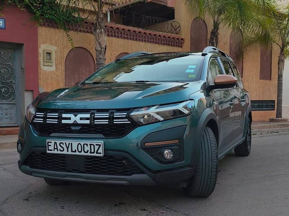 Dacia Jogger Extreme + — Familiale · 7 places